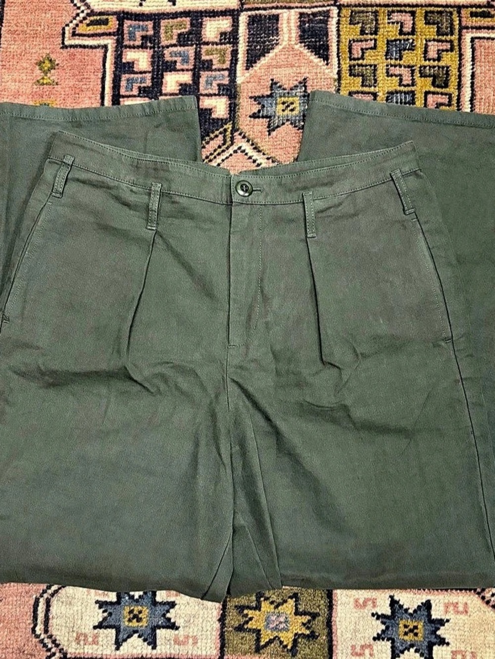 The Great. The Parker High Waist Pleated Trousers. Cotton. Green. Waist 28